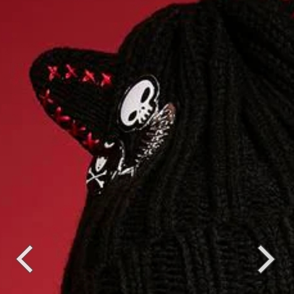 Emily The Strange tuque - Picture 6 of 6